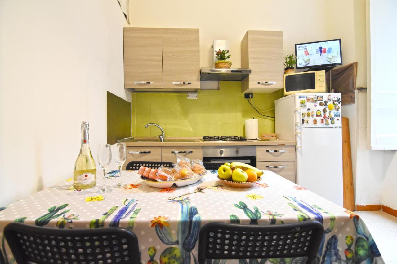 Iside Apartment Neapol Zewnętrze zdjęcie