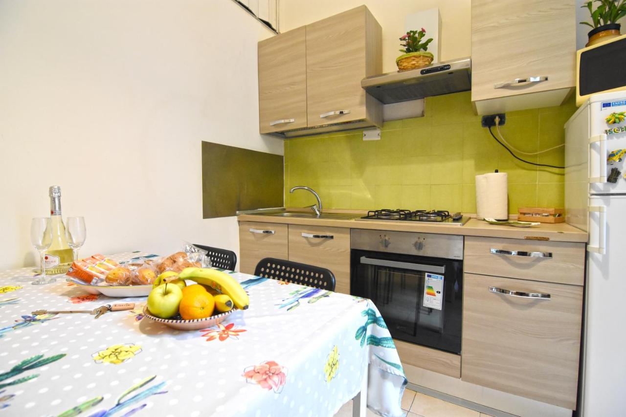 Iside Apartment Neapol Zewnętrze zdjęcie