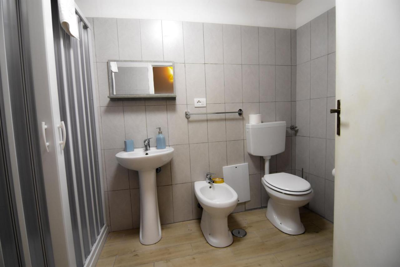 Iside Apartment Neapol Zewnętrze zdjęcie